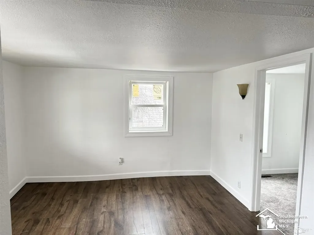 625 W Fifth Street Monroe City MI 48161