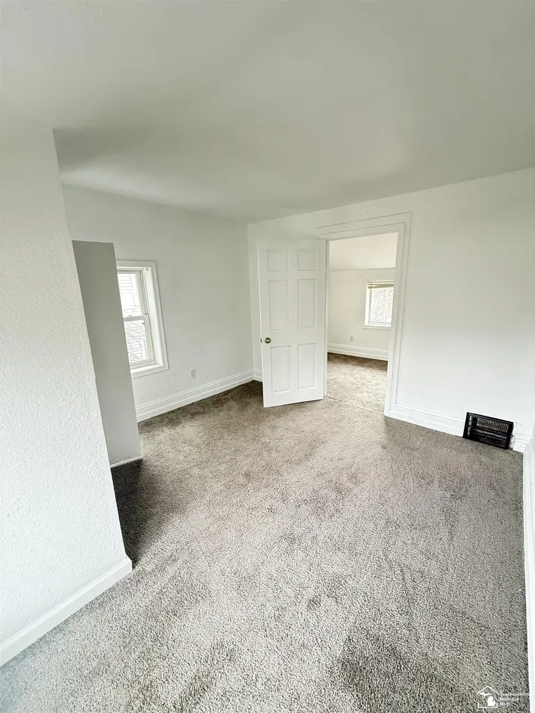 625 W Fifth Street Monroe City MI 48161