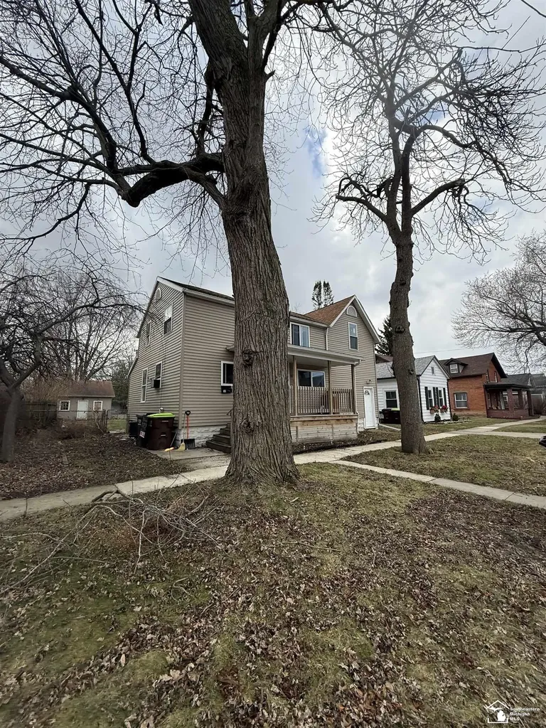 625 W Fifth Street Monroe City MI 48161