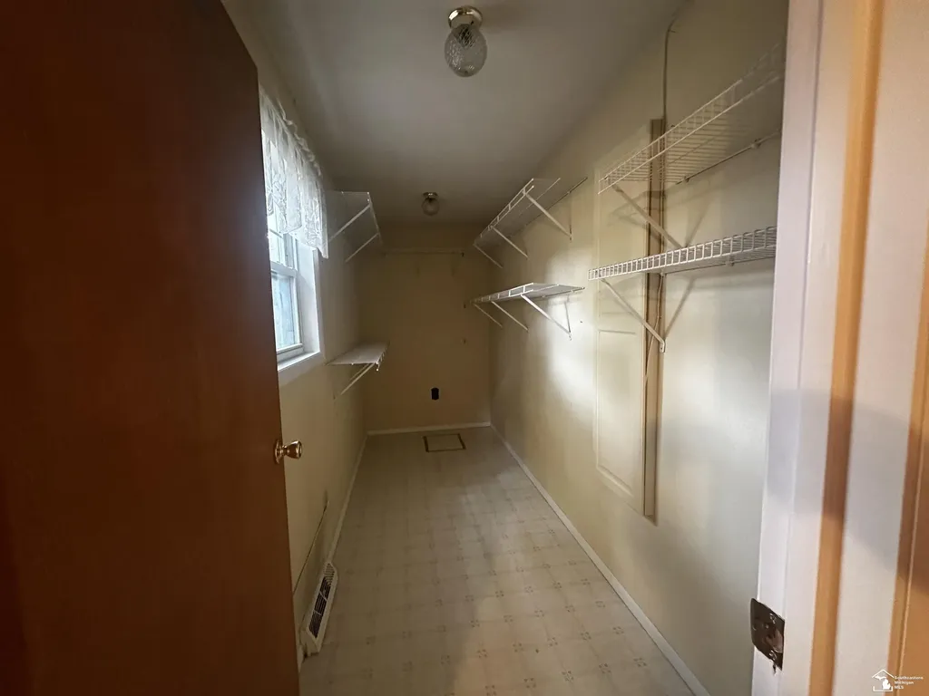 6337 Grandview Drive Erie Township MI 48133