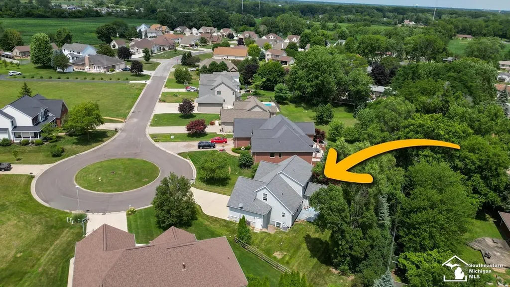 14922 Wildwood Drive Monroe Charter Township MI 48161