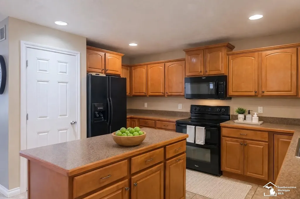14922 Wildwood Drive Monroe Charter Township MI 48161
