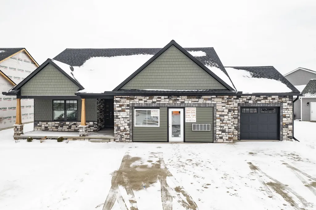 7494 Montri Drive Bedford Township MI 48182