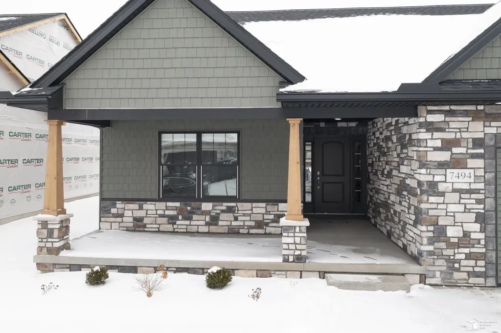 7494 Montri Drive Bedford Township MI 48182