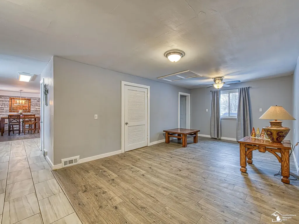 2525 Reinhardt Road Frenchtown Township MI 48162