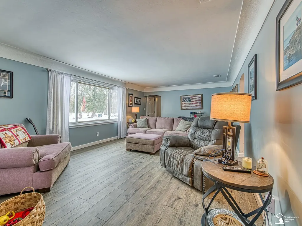 2525 Reinhardt Road Frenchtown Township MI 48162