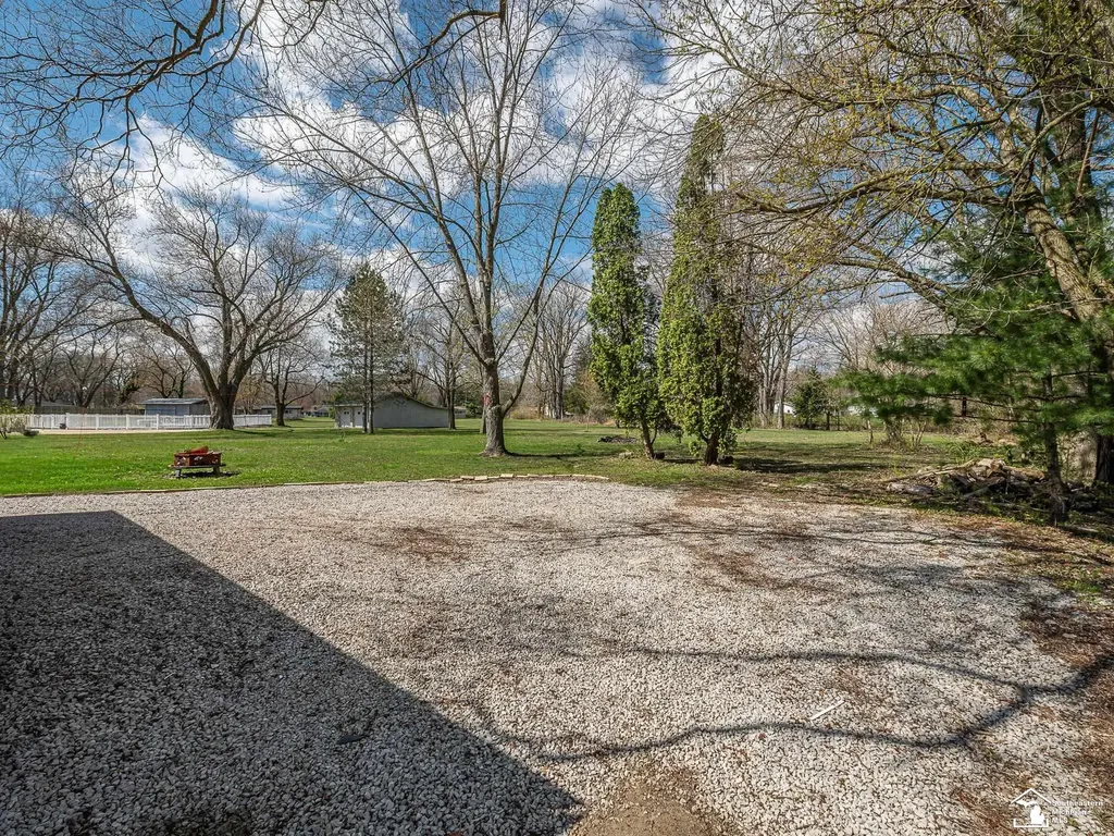2525 Reinhardt Road Frenchtown Township MI 48162
