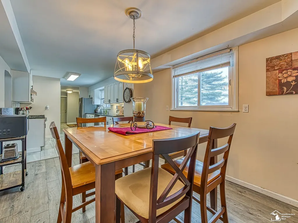 2525 Reinhardt Road Frenchtown Township MI 48162