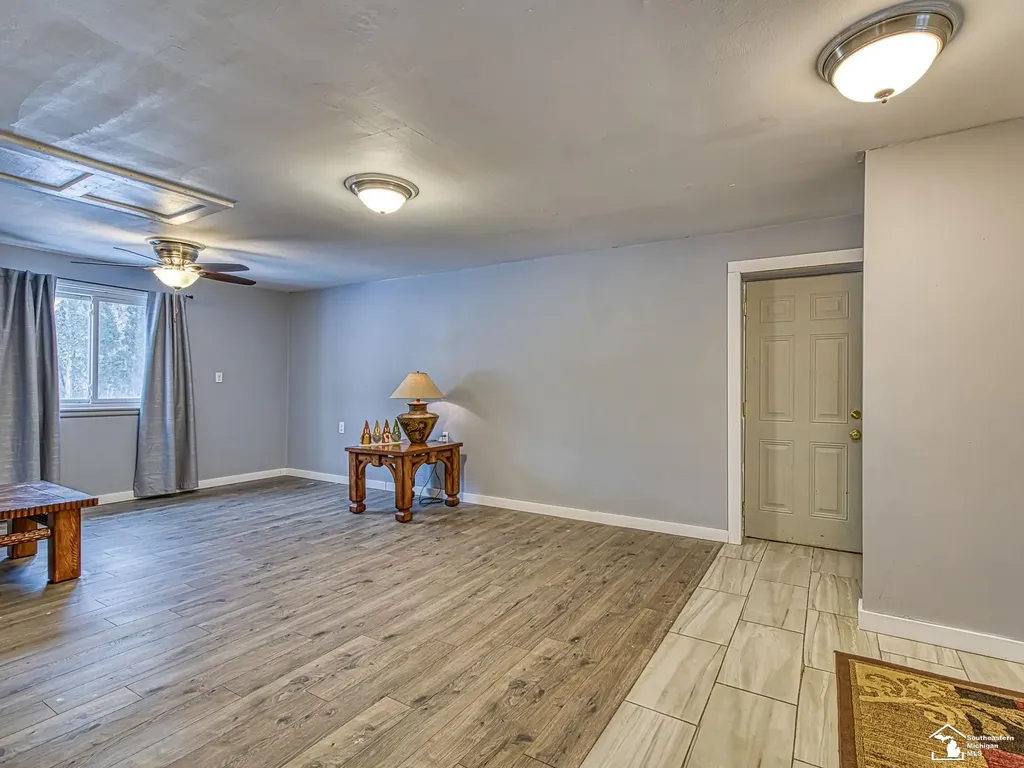 2525 Reinhardt Road Frenchtown Township MI 48162