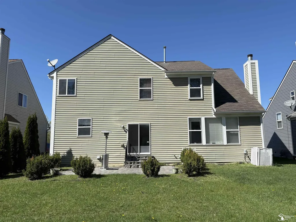 35773 Surrey Court Romulus City MI 48174