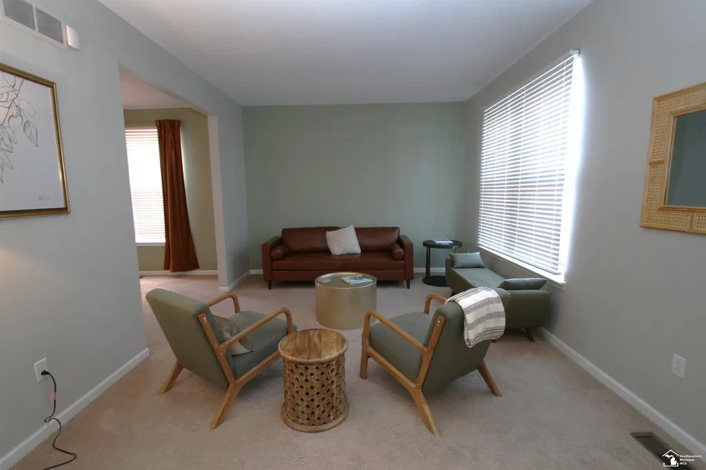 35773 Surrey Court Romulus City MI 48174
