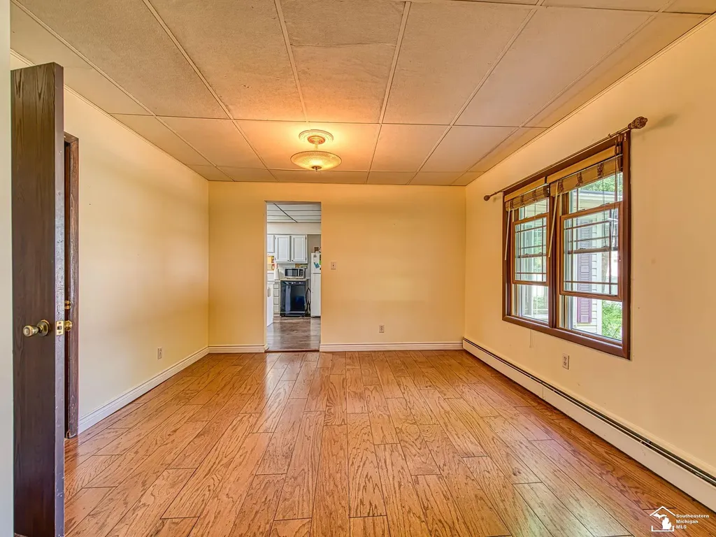 1660 W Sterns Road Bedford Township MI 48182