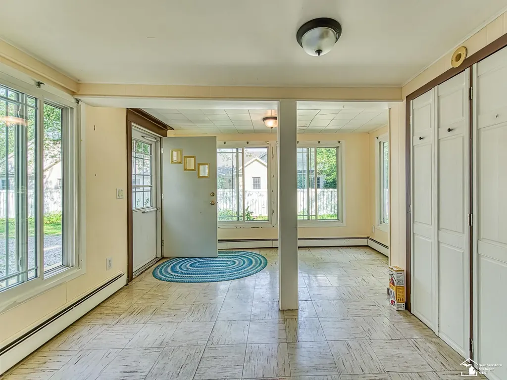 1660 W Sterns Road Bedford Township MI 48182