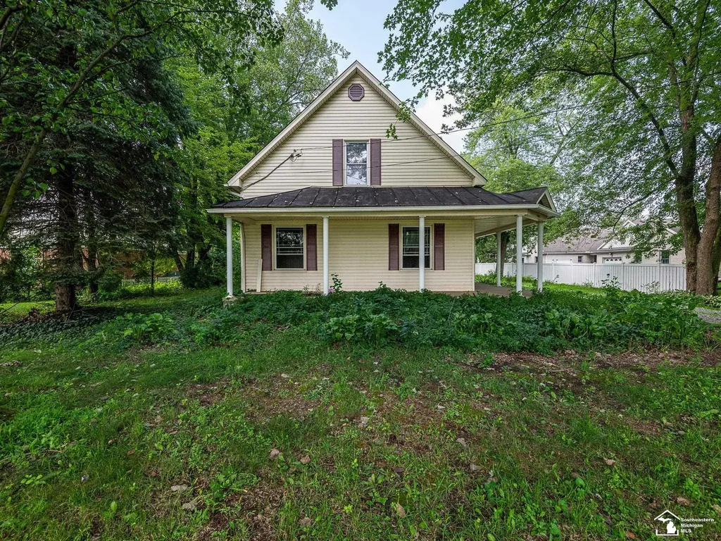 1660 W Sterns Road Bedford Township MI 48182