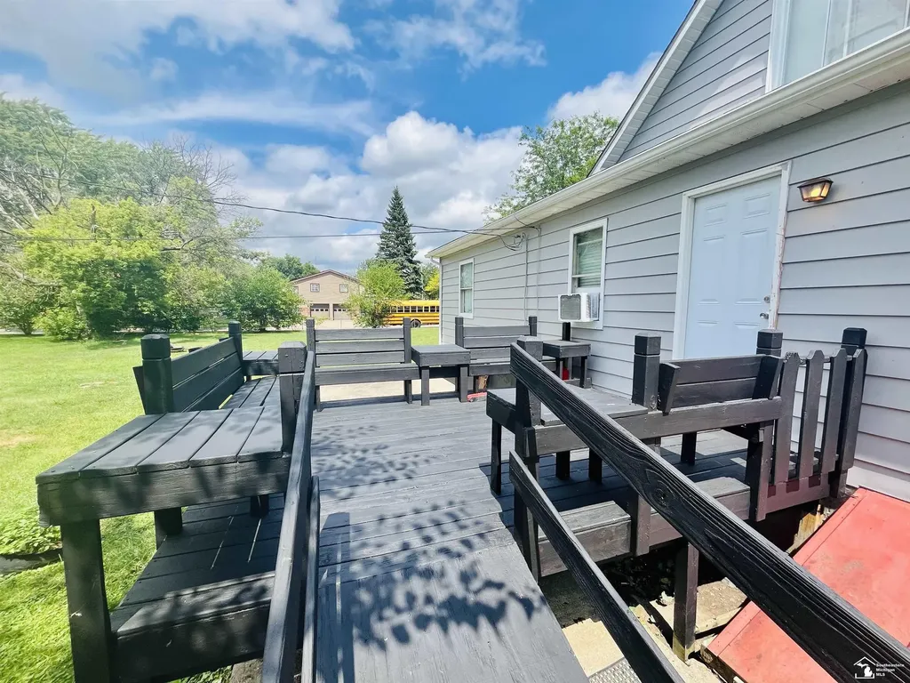 430 Conant Street Monroe City MI 48161