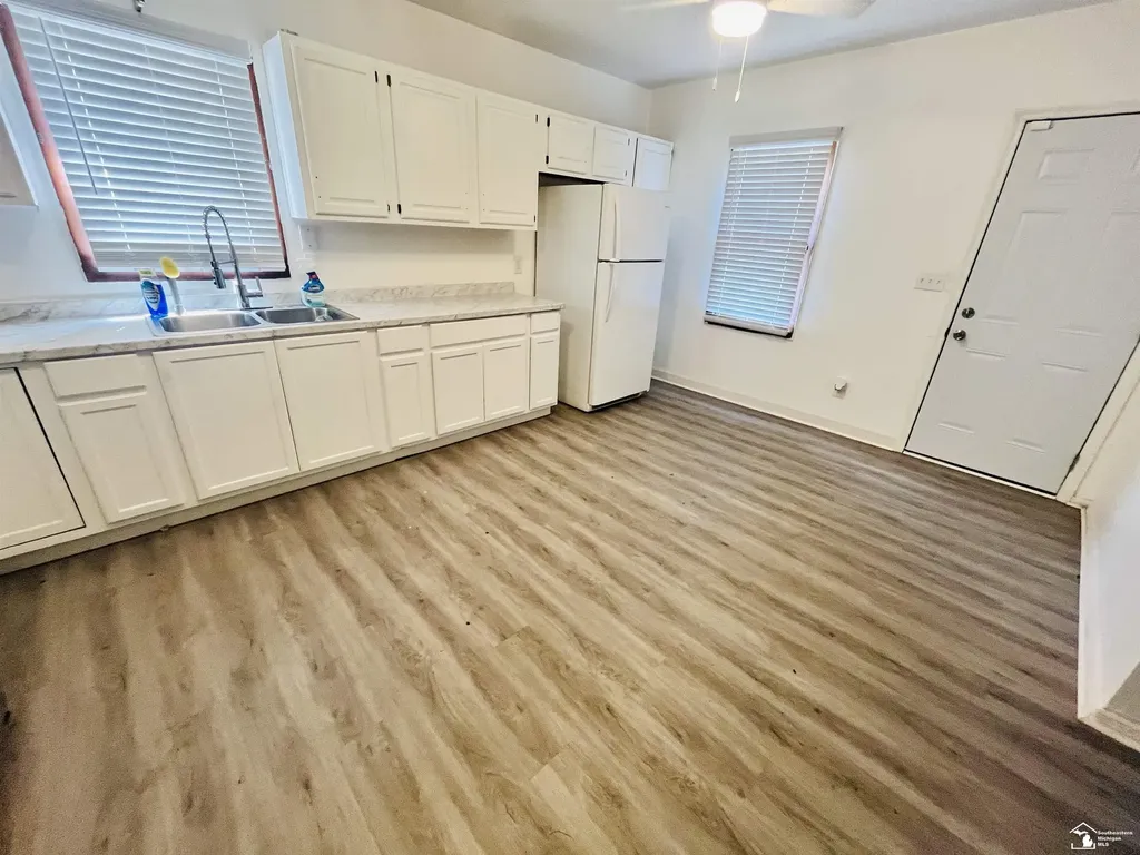 430 Conant Street Monroe City MI 48161
