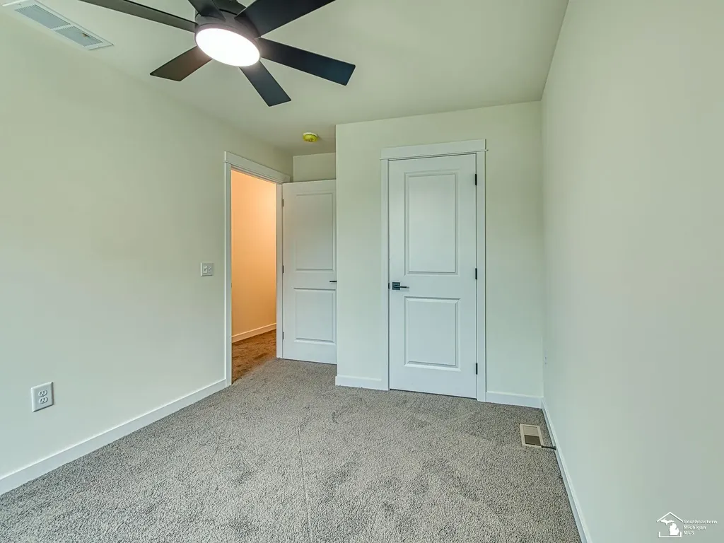 15604 Pine Street Monroe Charter Township MI 48161