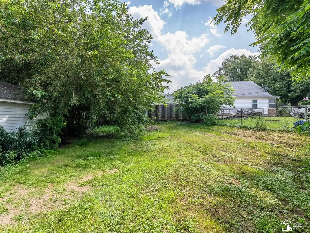 1105 Clinton Road Jackson City MI 49202