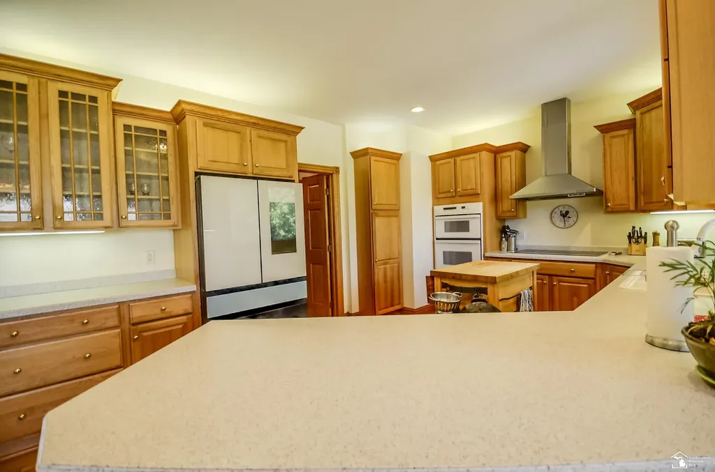 4077 Brest Road Frenchtown Township MI 48166