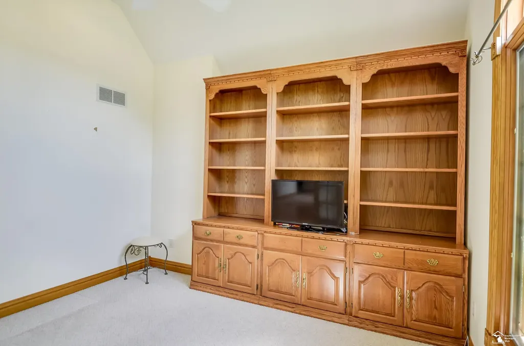 4077 Brest Road Frenchtown Township MI 48166