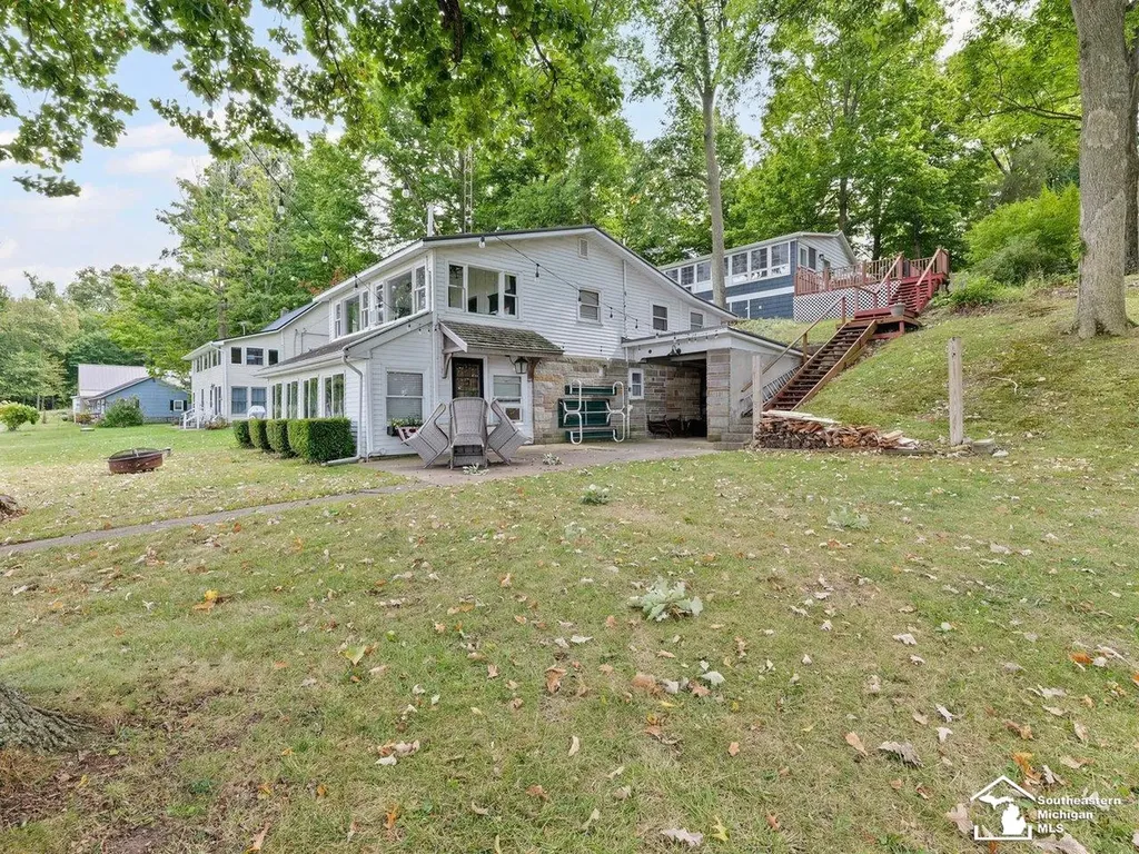 9911 Lake Drive Camden Township MI 49255