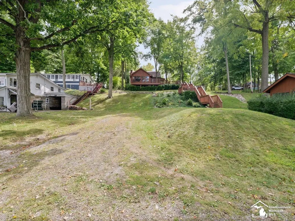 9911 Lake Drive Camden Township MI 49255