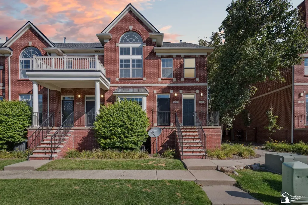 3237 Newbury Place Troy City MI 48084