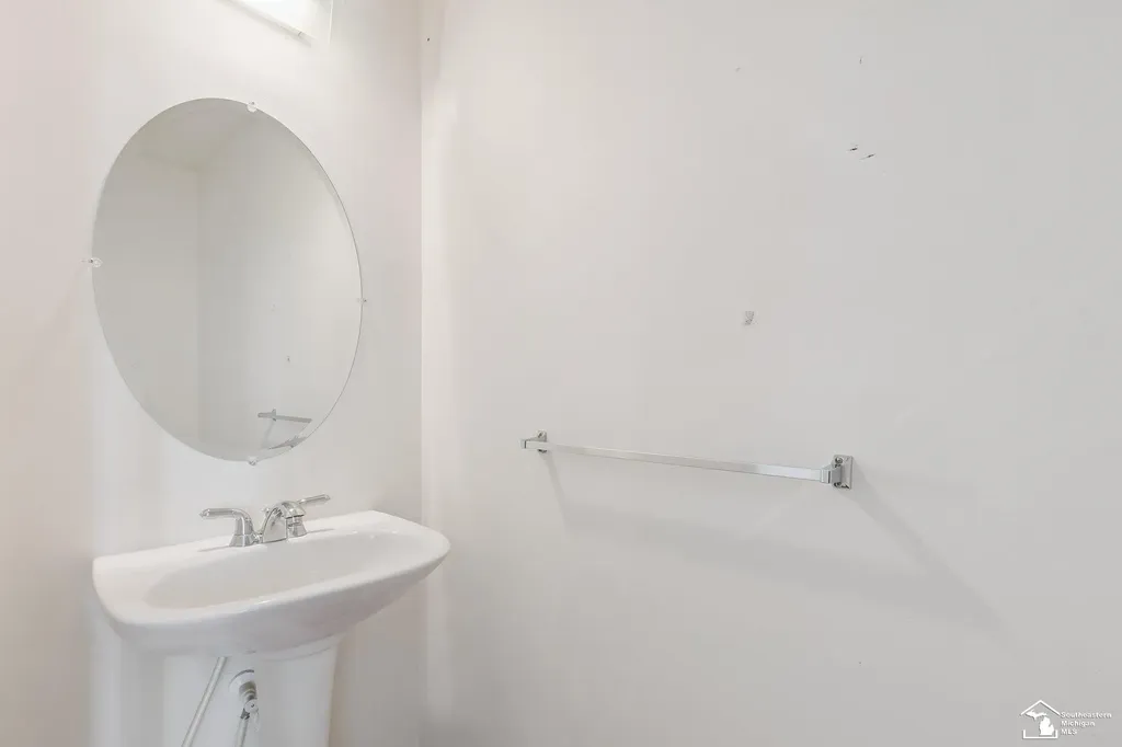 3237 Newbury Place Troy City MI 48084