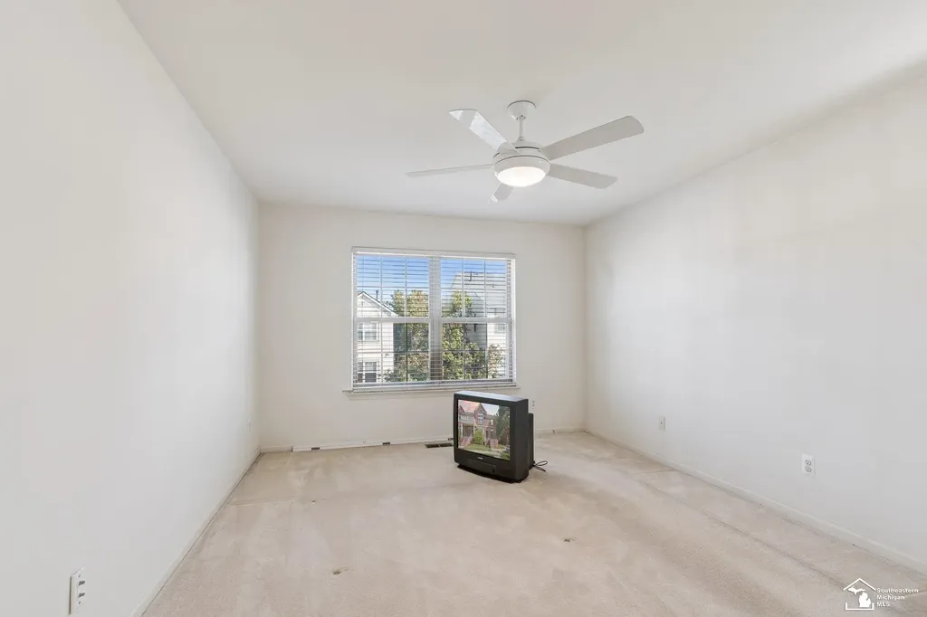 3237 Newbury Place Troy City MI 48084
