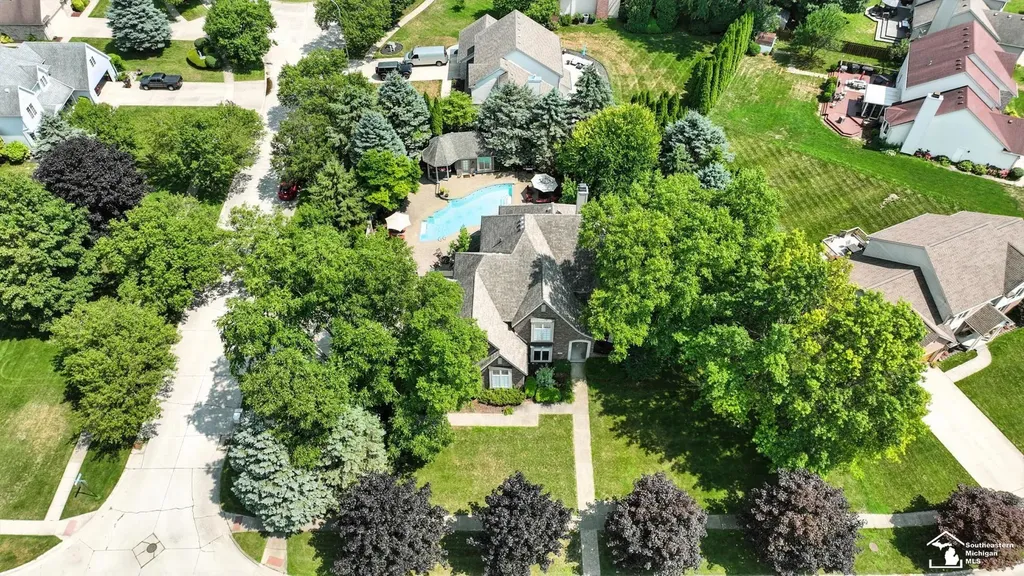 510 Ave De Lafayette Avenue Monroe City MI 48162