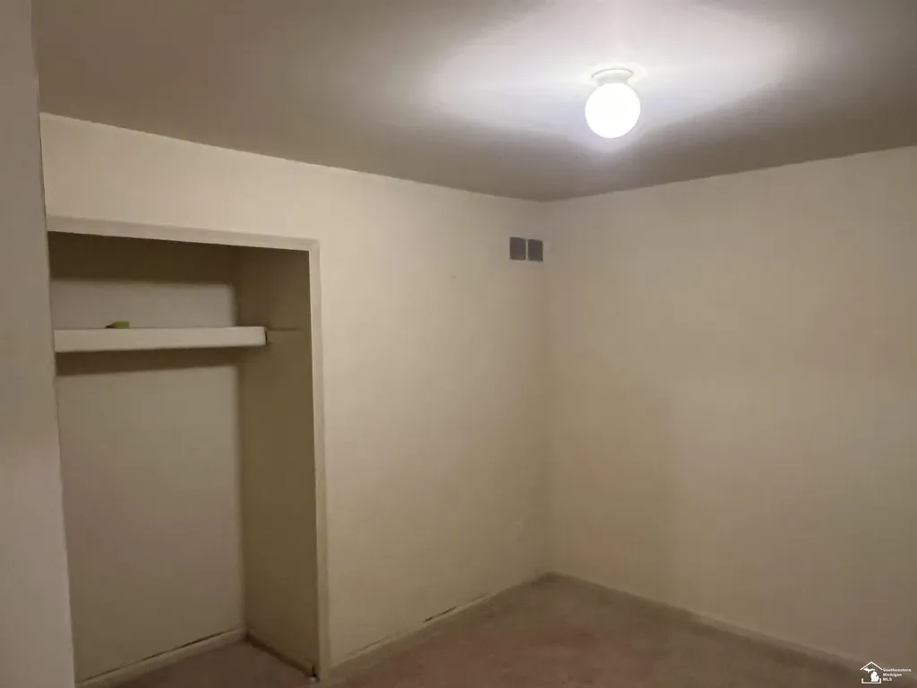 3084 Turnberry Lane Ann Arbor City MI 48108