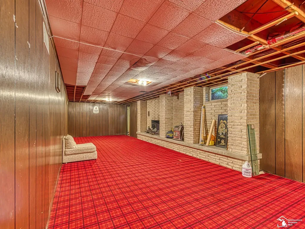1605 Arbor Avenue Monroe City MI 48162