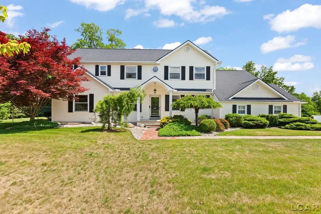 817 Outer Drive Tecumseh City MI 49286