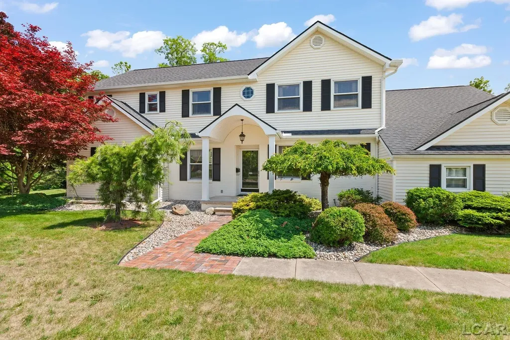 817 Outer Drive Tecumseh City MI 49286