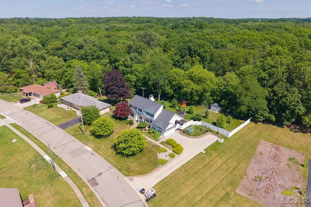817 Outer Drive Tecumseh City MI 49286