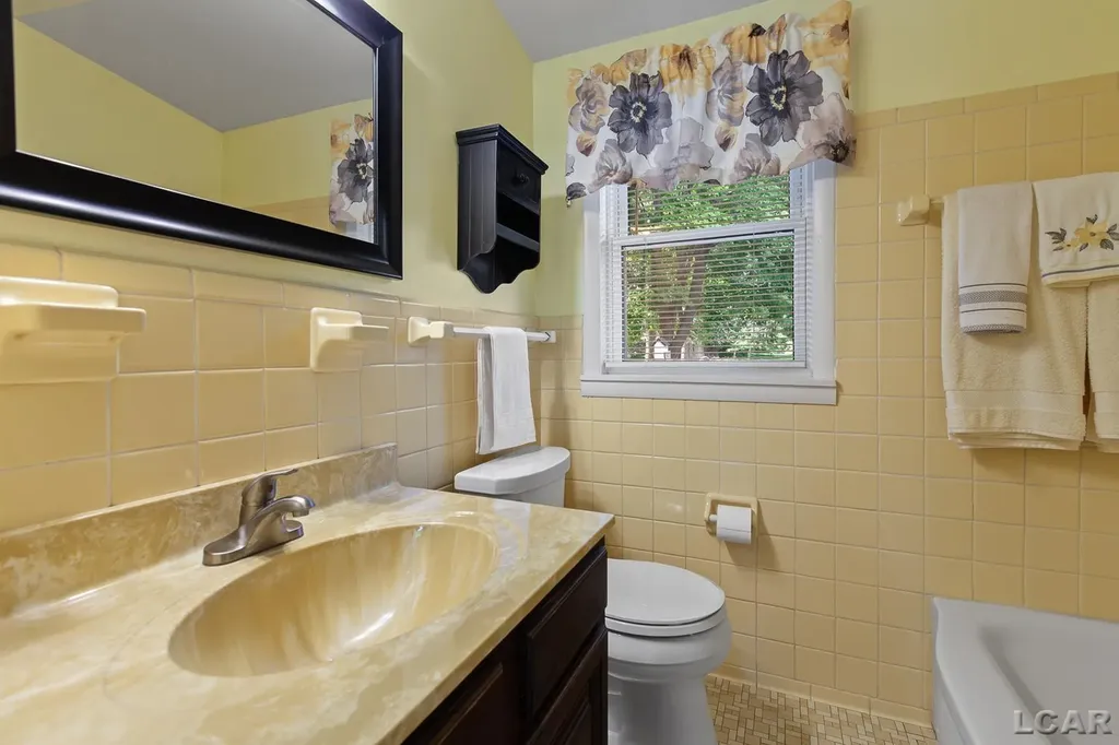 515 Nokomis Street Tecumseh City MI 49286