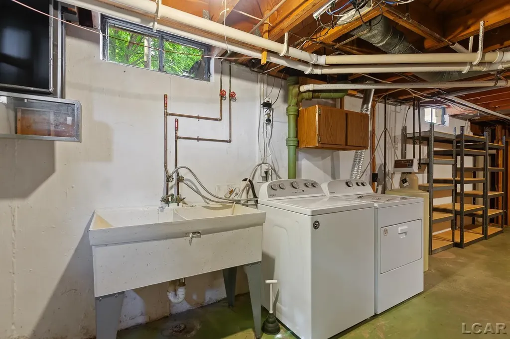 515 Nokomis Street Tecumseh City MI 49286