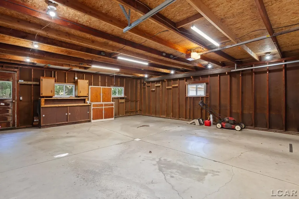 515 Nokomis Street Tecumseh City MI 49286