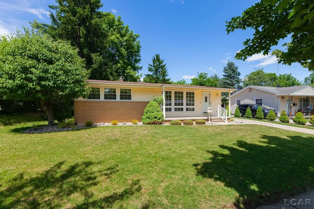 515 Nokomis Street Tecumseh City MI 49286