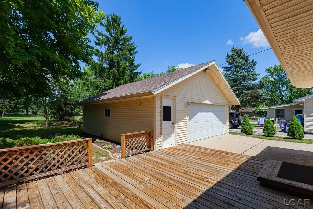 515 Nokomis Street Tecumseh City MI 49286