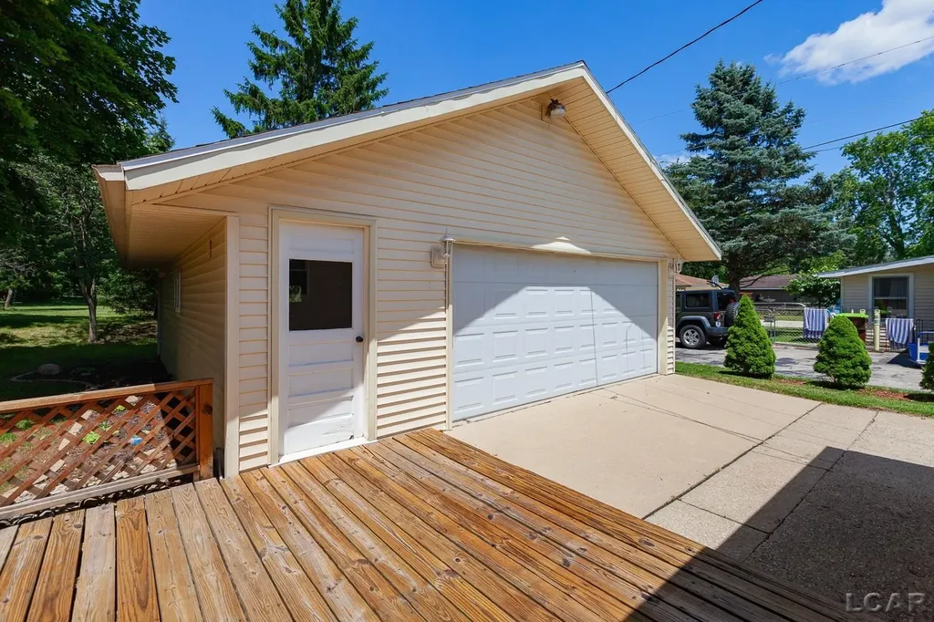 515 Nokomis Street Tecumseh City MI 49286