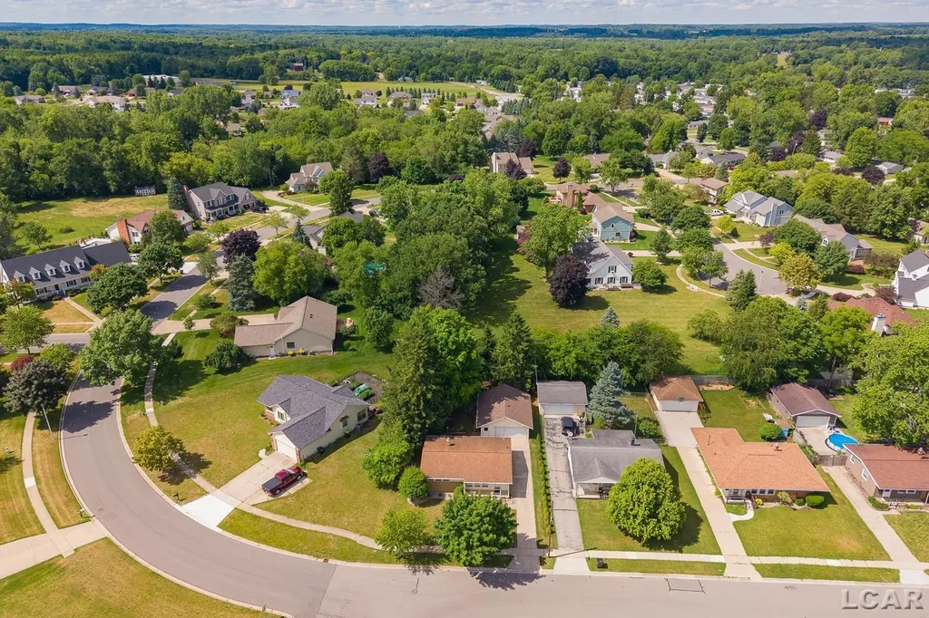 515 Nokomis Street Tecumseh City MI 49286