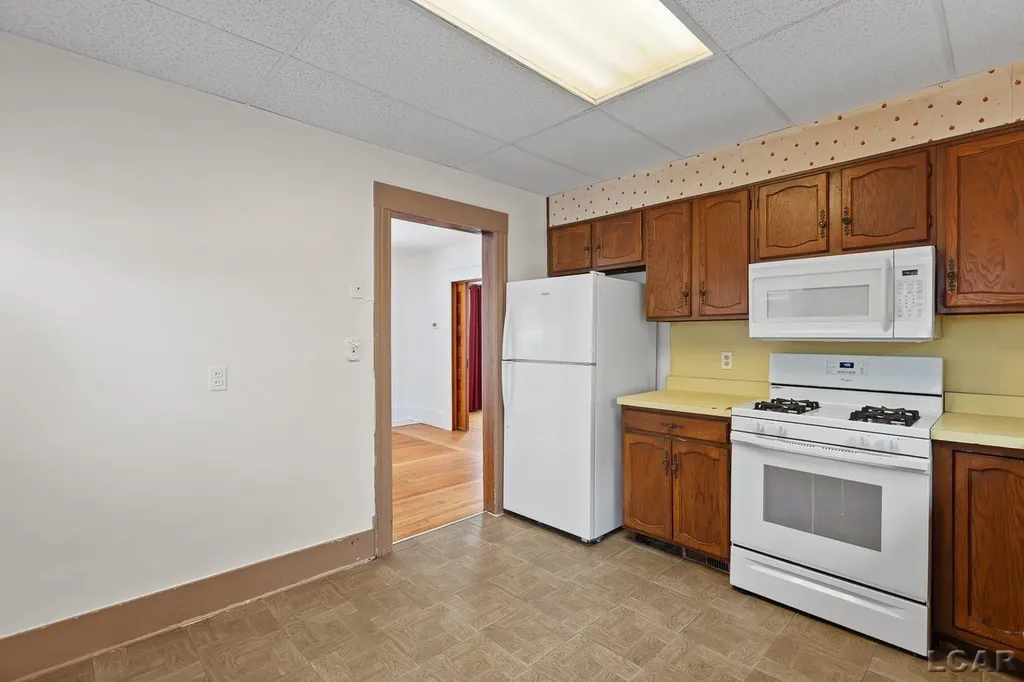 501 Harwood Street Jackson City MI 49203