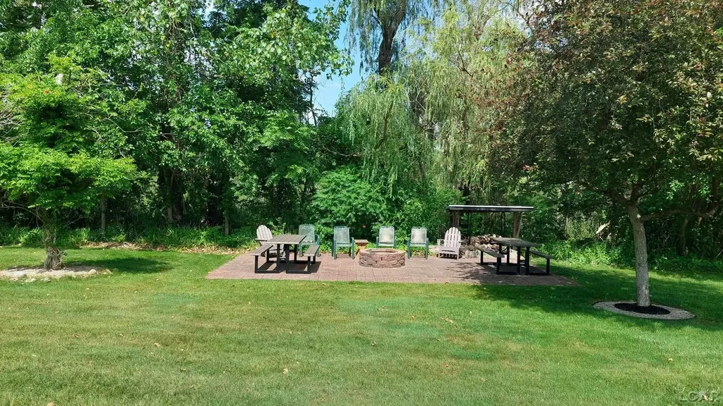 1359 Lake Shore Drive Brooklyn Village MI 49230