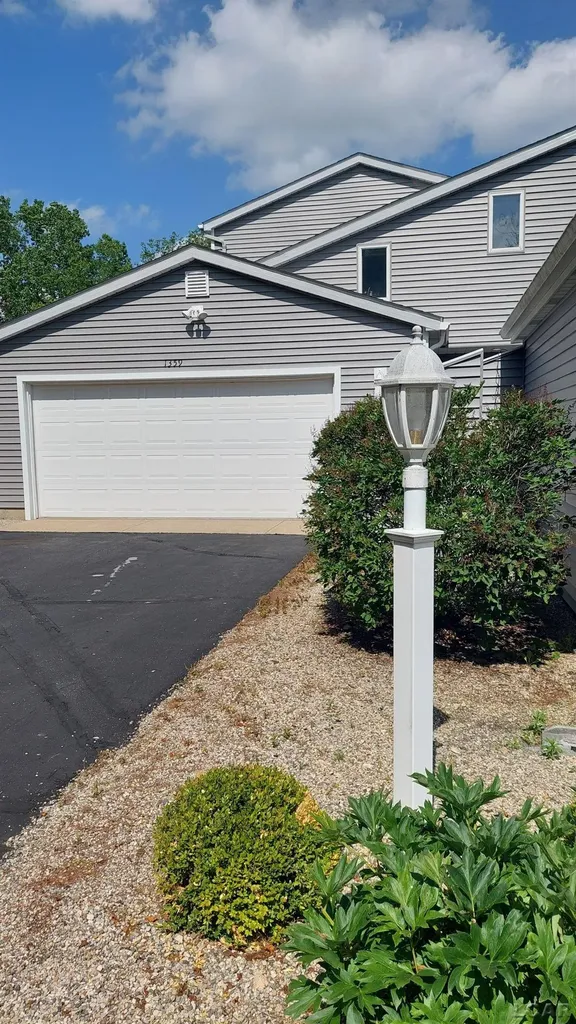 1359 Lake Shore Drive Brooklyn Village MI 49230