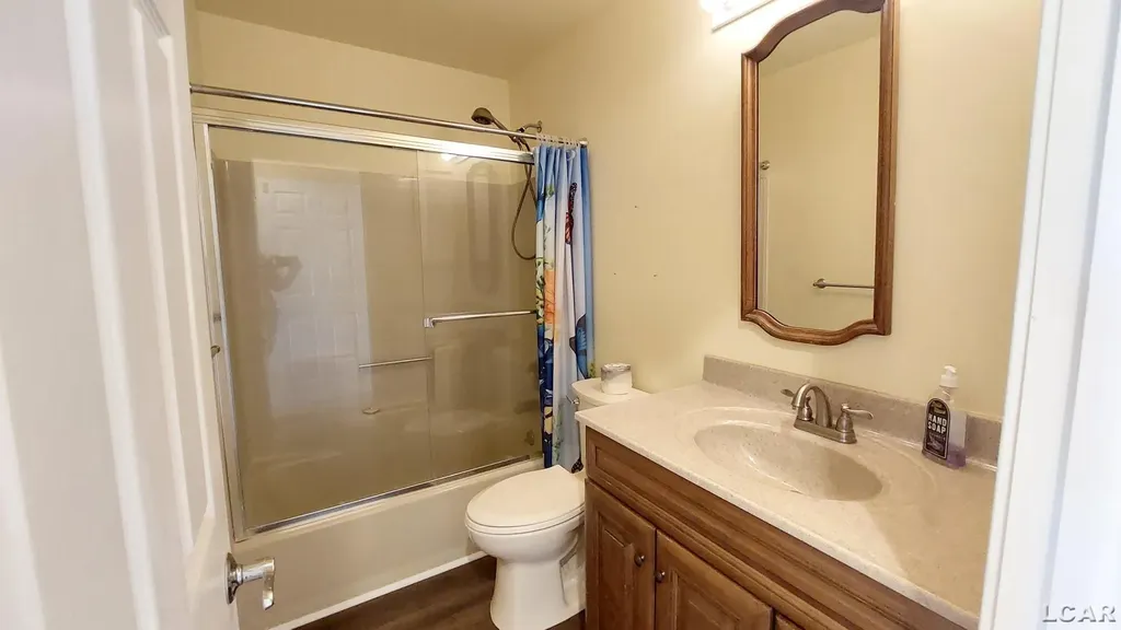1359 Lake Shore Drive Brooklyn Village MI 49230