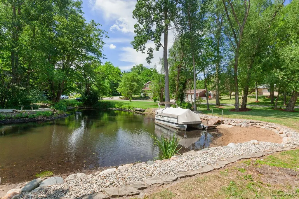 5619 Rays Drive Cambridge Township MI 49265