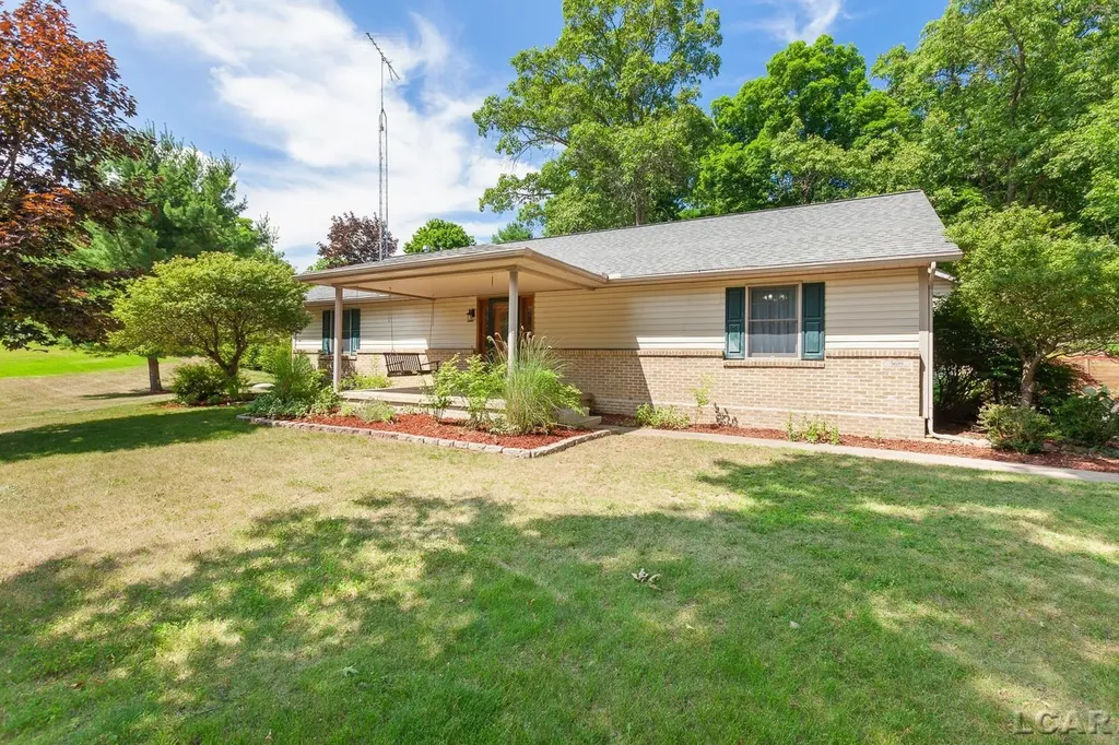 5619 Rays Drive Cambridge Township MI 49265