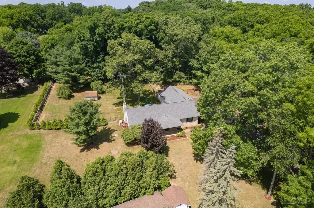 5619 Rays Drive Cambridge Township MI 49265