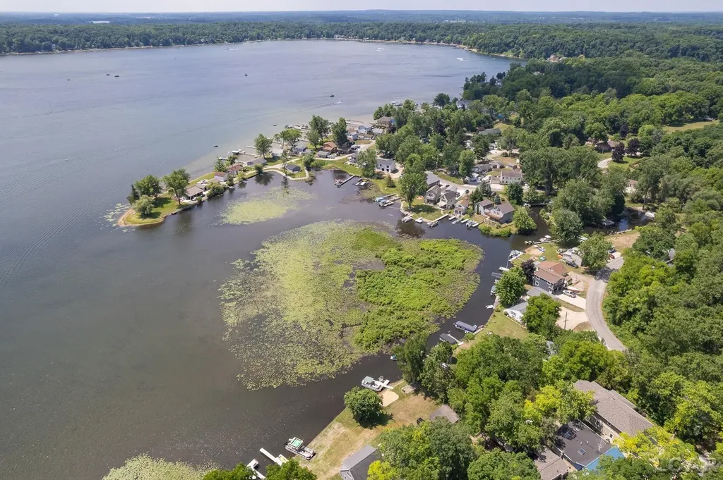 5619 Rays Drive Cambridge Township MI 49265
